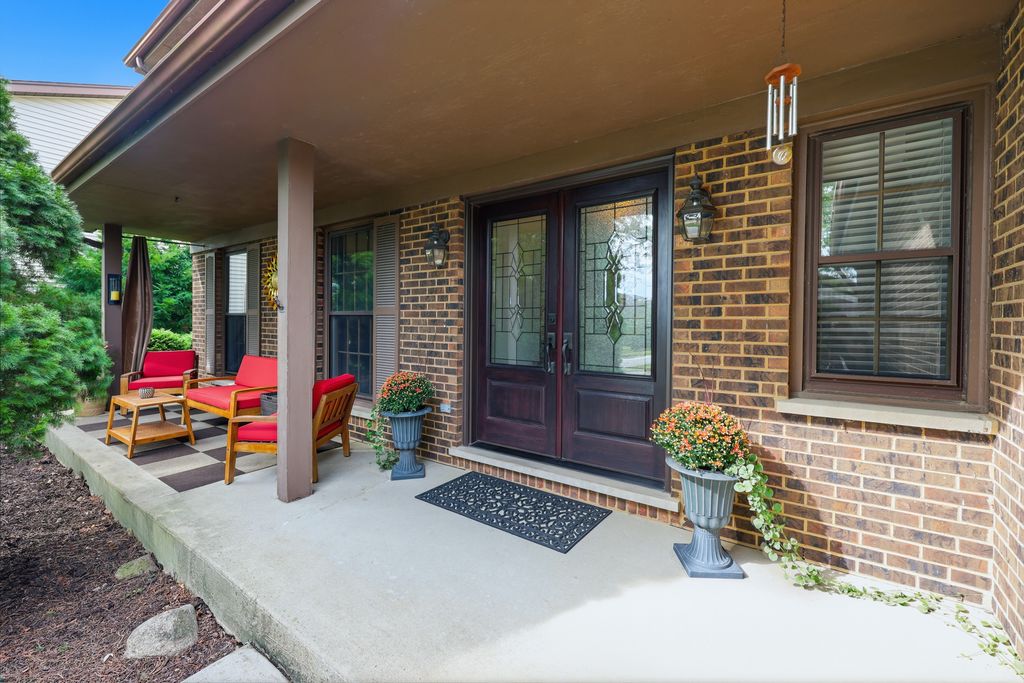 1222 Biscayne Drive, Elk Grove Village, IL 60007 — photo 5