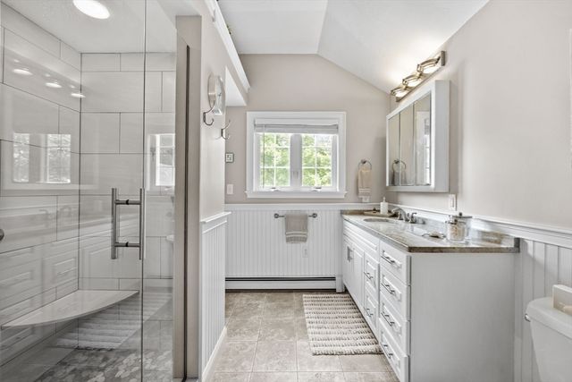 751 Washington St, Whitman, MA 02382