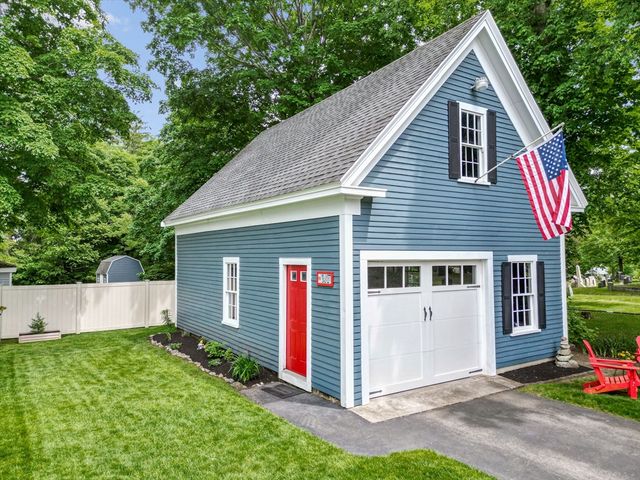 751 Washington St, Whitman, MA 02382