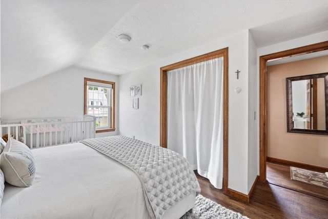 751 Washington St, Whitman, MA 02382