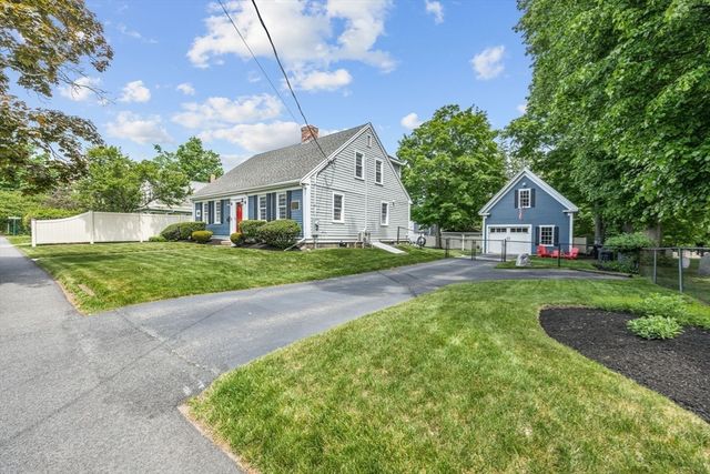 751 Washington St, Whitman, MA 02382