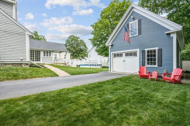 751 Washington St, Whitman, MA 02382