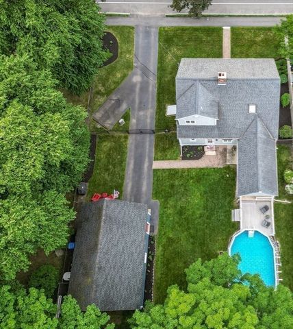 751 Washington St, Whitman, MA 02382