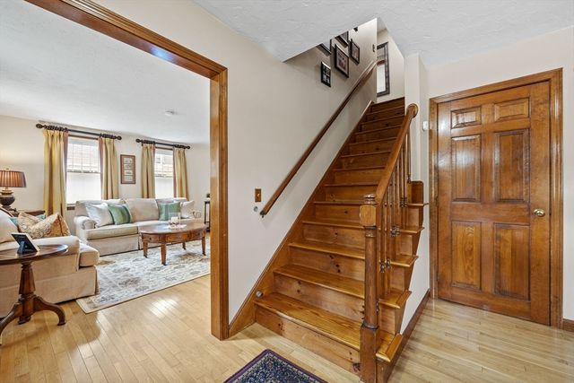751 Washington St, Whitman, MA 02382