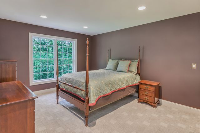 101 Carol Street, Danbury, CT 06810