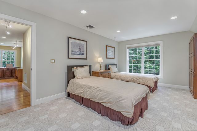 101 Carol Street, Danbury, CT 06810