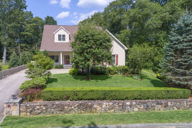 101 Carol Street, Danbury, CT 06810