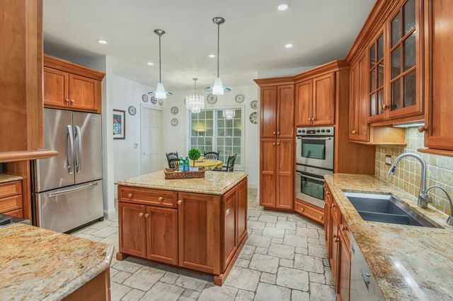 101 Carol Street, Danbury, CT 06810