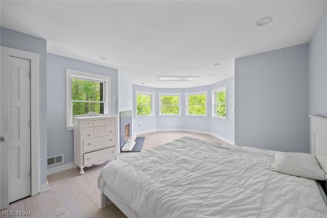 13875 Cowley Road, Columbia Station, OH 44028