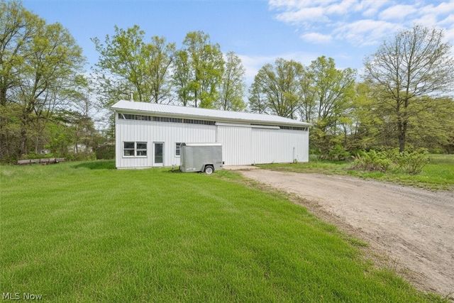 13875 Cowley Road, Columbia Station, OH 44028
