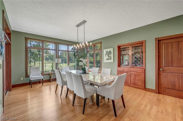 3909 Weymouth Woods Drive, Medina, OH 44256