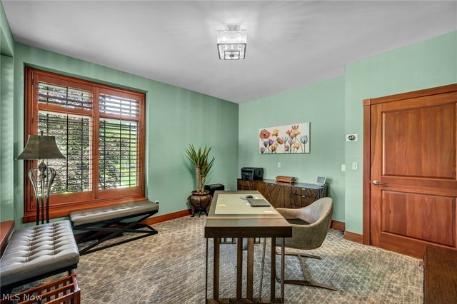 3909 Weymouth Woods Drive, Medina, OH 44256