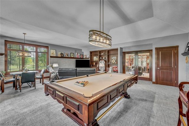 3909 Weymouth Woods Drive, Medina, OH 44256