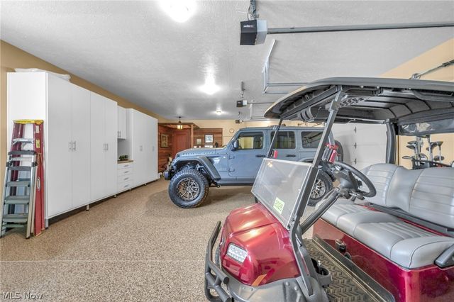 3909 Weymouth Woods Drive, Medina, OH 44256