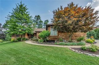 3909 Weymouth Woods Drive, Medina, OH 44256