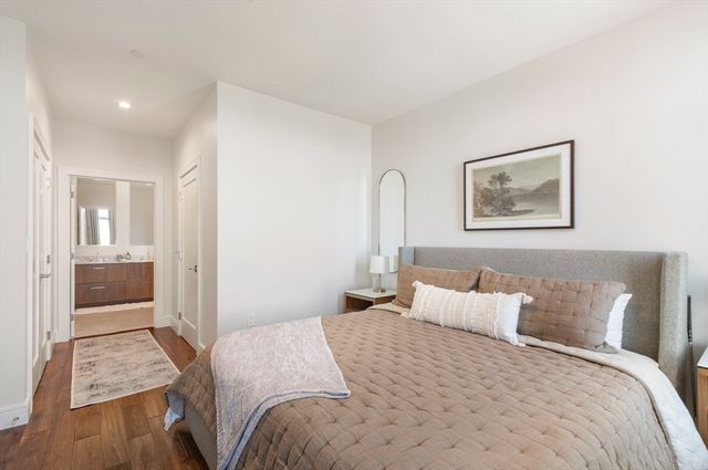 99 Sumner St PH621, Boston, MA 02128