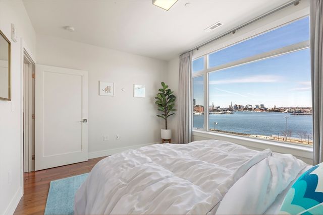 99 Sumner St PH621, Boston, MA 02128