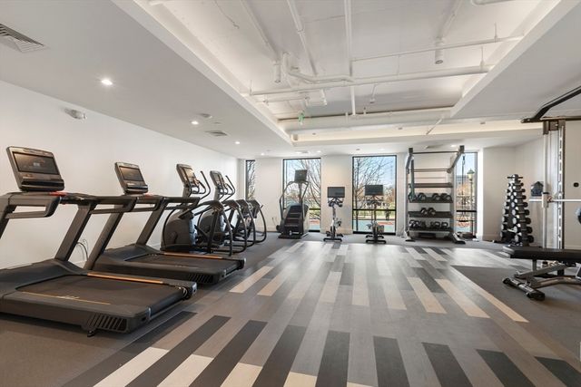 99 Sumner St PH621, Boston, MA 02128