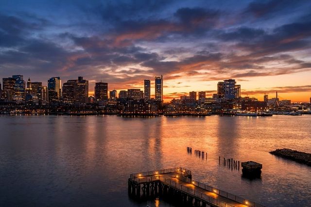 99 Sumner St PH621, Boston, MA 02128