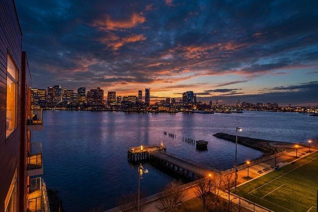 99 Sumner St PH621, Boston, MA 02128