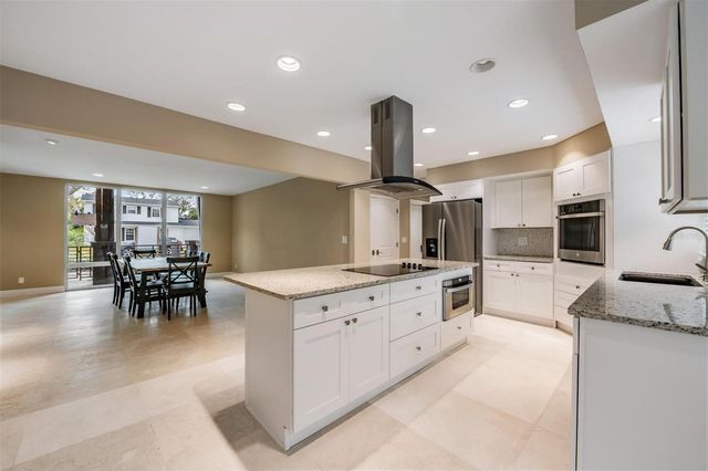 4909 W DRYAD STREET, Tampa, FL 33629