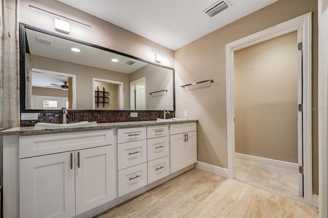 4909 W DRYAD STREET, Tampa, FL 33629