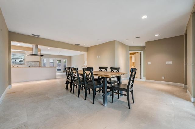 4909 W DRYAD STREET, Tampa, FL 33629