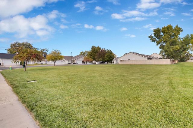 2961 Brookside Drive, Grand Junction, CO 81504