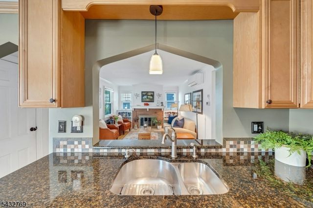 15 Elmwood Ave, West Orange Twp., NJ 07052