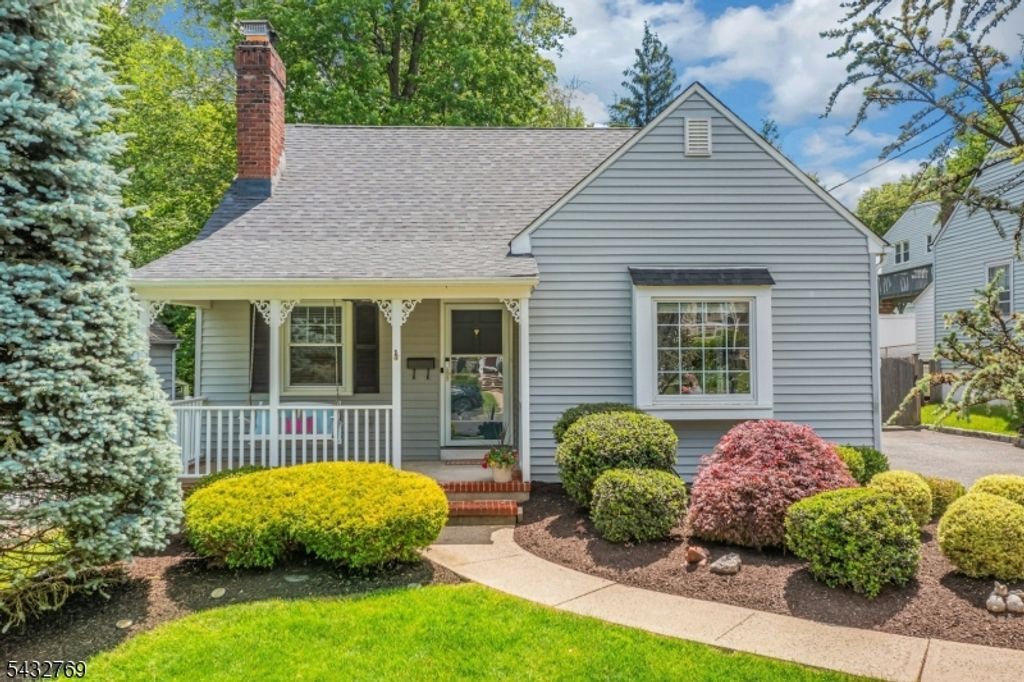 15 Elmwood Ave, West Orange Twp., NJ 07052