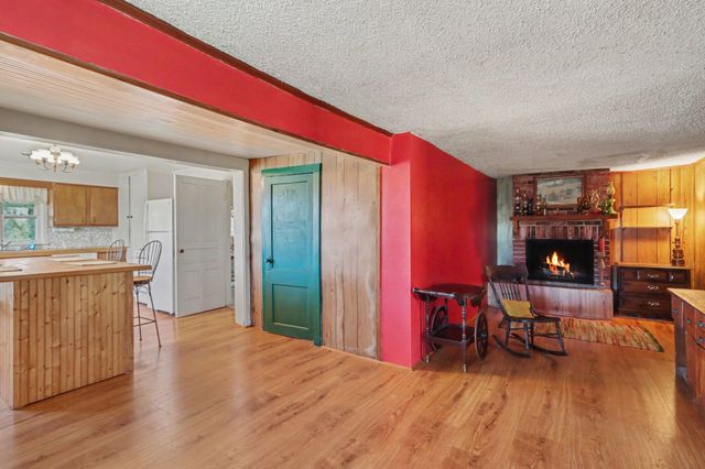 8004 W W Avenue, Schoolcraft, MI 49087