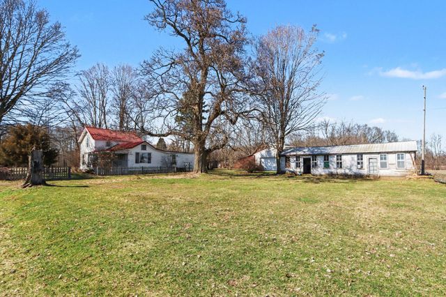 8004 W W Avenue, Schoolcraft, MI 49087