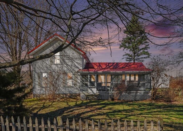 8004 W W Avenue, Schoolcraft, MI 49087