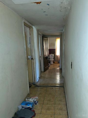 1001 Byrd Avenue, Lincoln Heights, OH 45215
