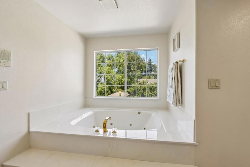 Image 45 of property listing at 3461 Story Road, San Jose, CA 95127