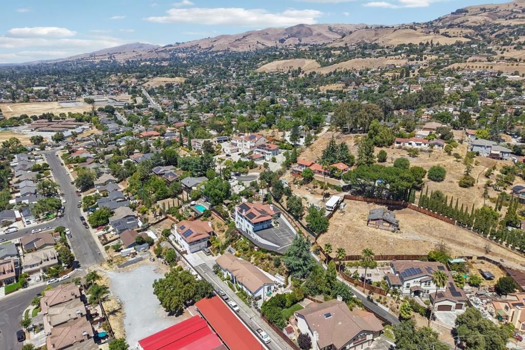Image 75 of property listing at 3461 Story Road, San Jose, CA 95127