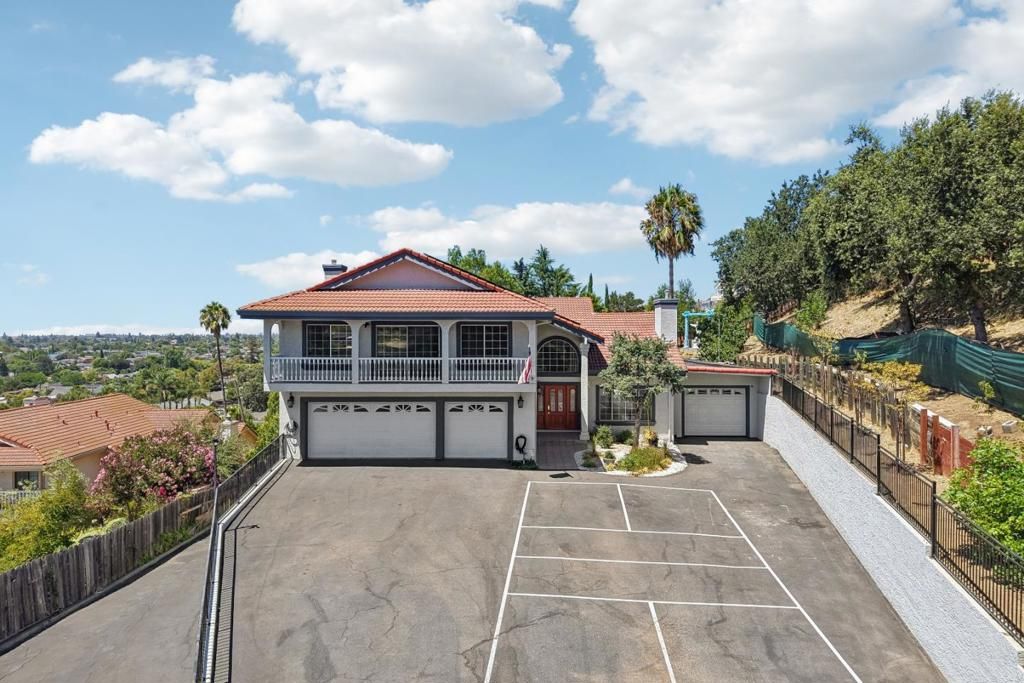 Image 84 of property listing at 3461 Story Road, San Jose, CA 95127