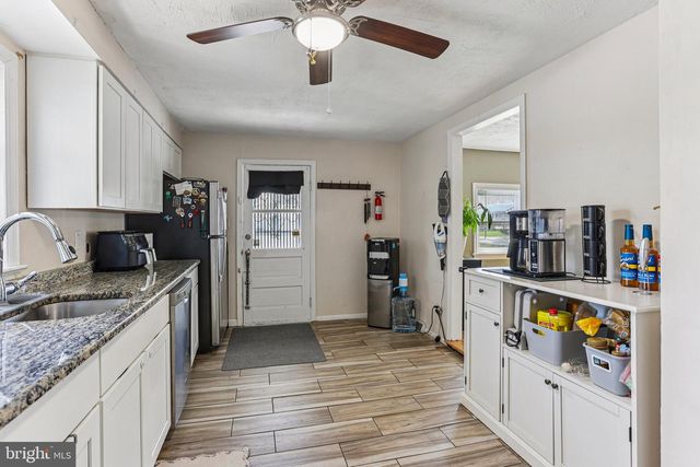 36 BROWNING AVE, Ewing, NJ 08638