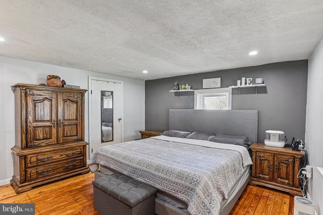 36 BROWNING AVE, Ewing, NJ 08638