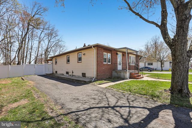 36 BROWNING AVE, Ewing, NJ 08638