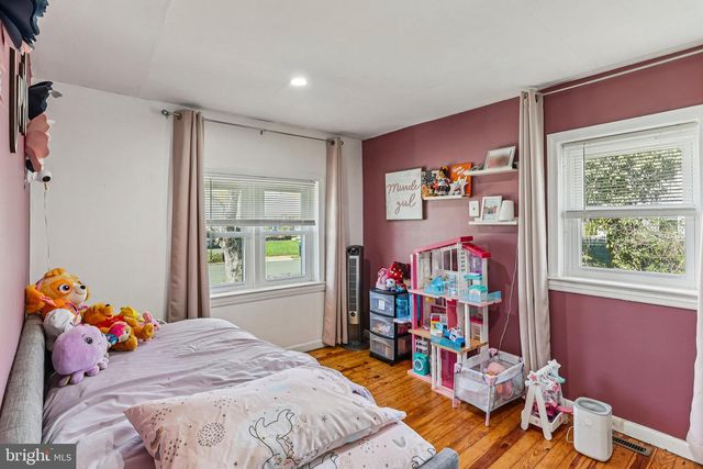 36 BROWNING AVE, Ewing, NJ 08638