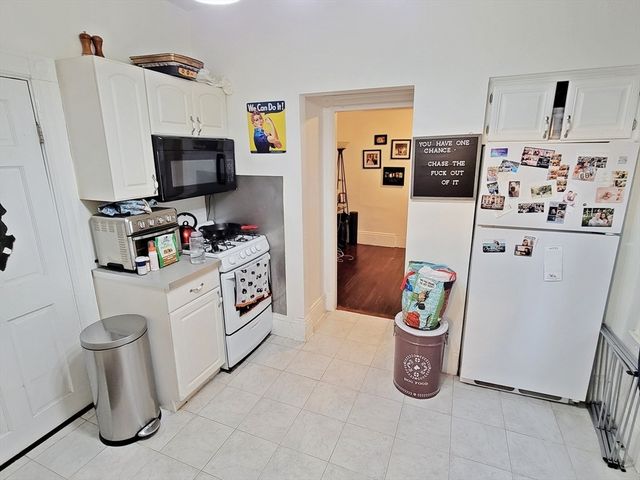 14 Montfern Ave 1L, Boston, MA 02135