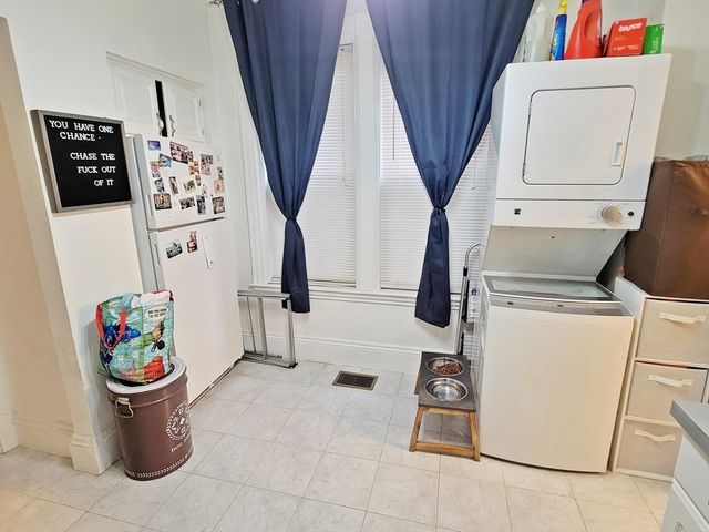 14 Montfern Ave 1L, Boston, MA 02135