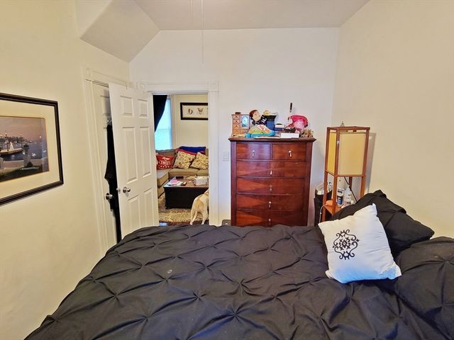 14 Montfern Ave 1L, Boston, MA 02135