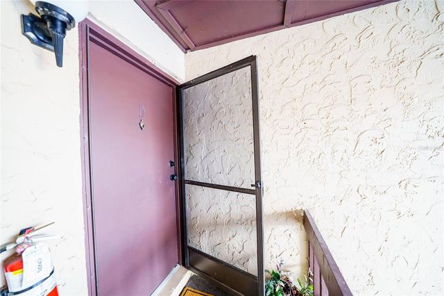 2609 PINE LAKE TERRACE D, Sarasota, FL 34237