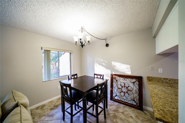 2609 PINE LAKE TERRACE D, Sarasota, FL 34237