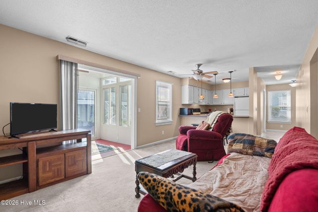 2720 S 17th Street Apt B, Wilmington, NC 28412