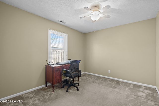 2720 S 17th Street Apt B, Wilmington, NC 28412