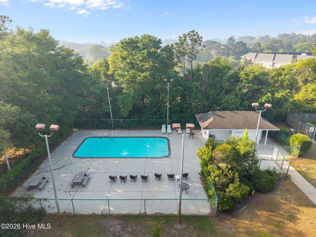 2720 S 17th Street Apt B, Wilmington, NC 28412