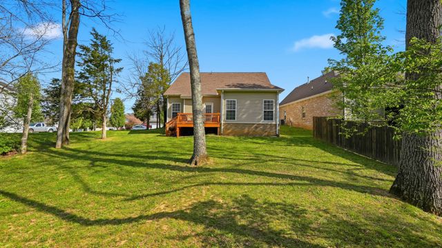 3200 Hidden Creek Dr, Antioch, TN 37013